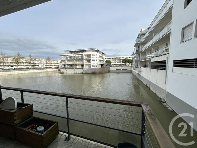 Appartement F2 à louer - 2 pièces - 41.53 m2 - LA ROCHELLE - 17 - POITOU-CHARENTES - Century 21 Agence Du Centre Ville